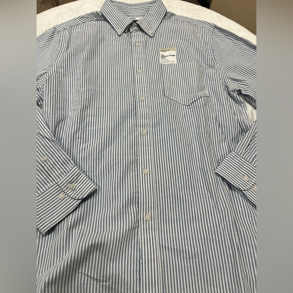 Men's Sonoma Goods For Life Long Sleeve Perfect Length Button-Down Shirt-Medium - Picture 4 of 8
